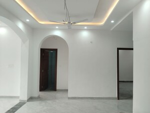 Building Lobby in 3 BHK Builder Floor at Sector 37 – for Sale