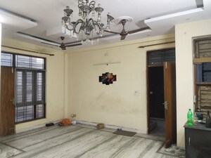 3 BHK Builder Floor For Rent in Sector 37