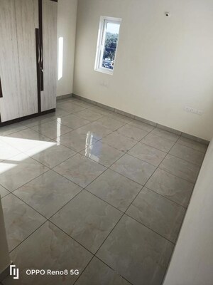 Room in 3.5 BHK Apartment at Prestige Park Square, Bannerghatta Road – for Rent