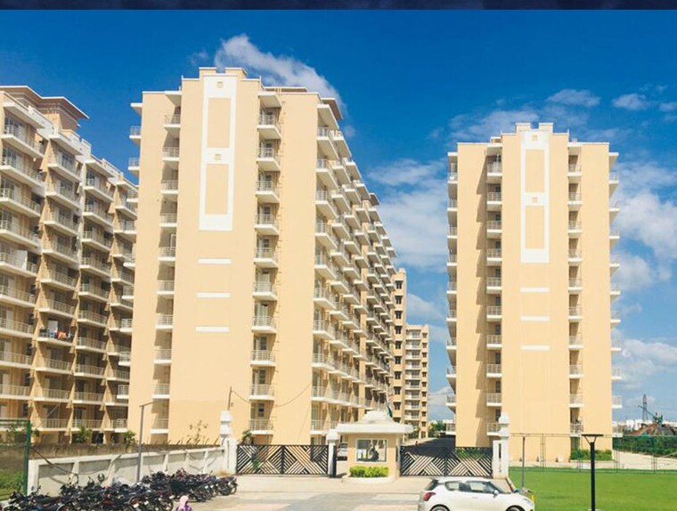 Exterior View, breez-global-heights 2 Bedroom 623 Sq.Ft. Apartment In Sohna Sector 33 Gurgaon 10225178