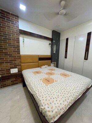 Bedroom in 2 BHK Apartment at Bandra West – for Rent