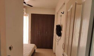 Room in 1 BHK Apartment at Wave City, Wave City – for Sale