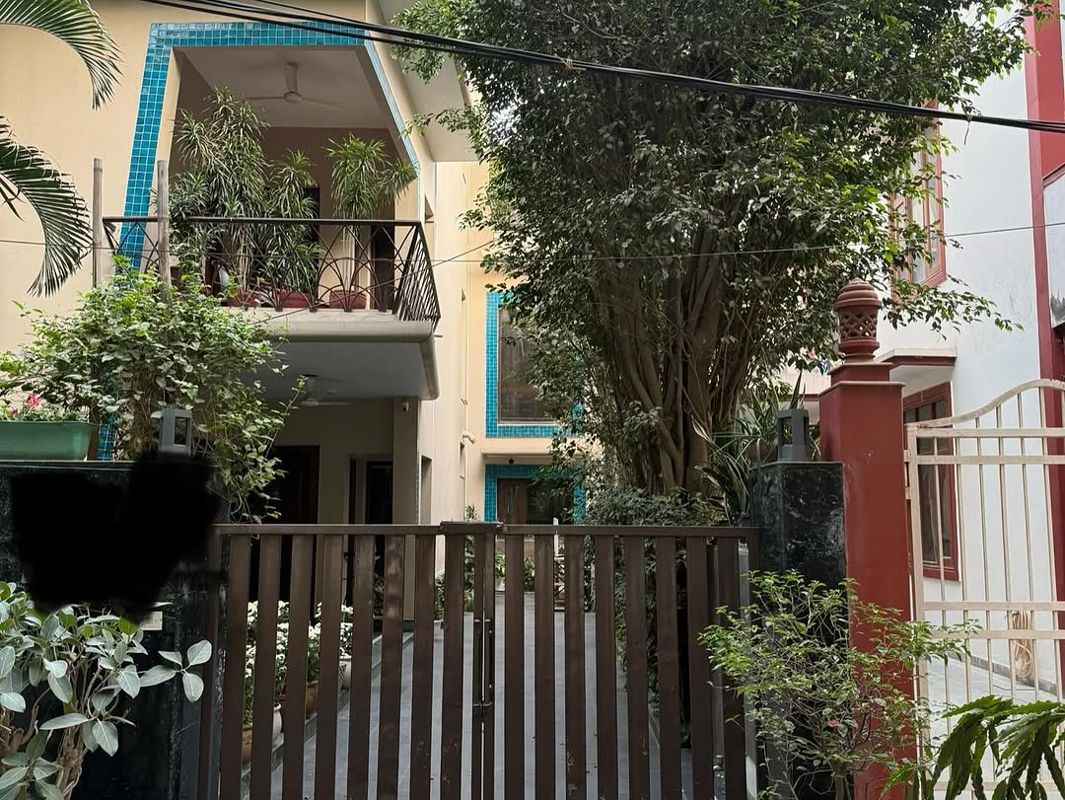 6+ BHK + Pooja Room,Servant Room,Study Room,Extra Room,Store Room Independent House For Sale in Civil Lines