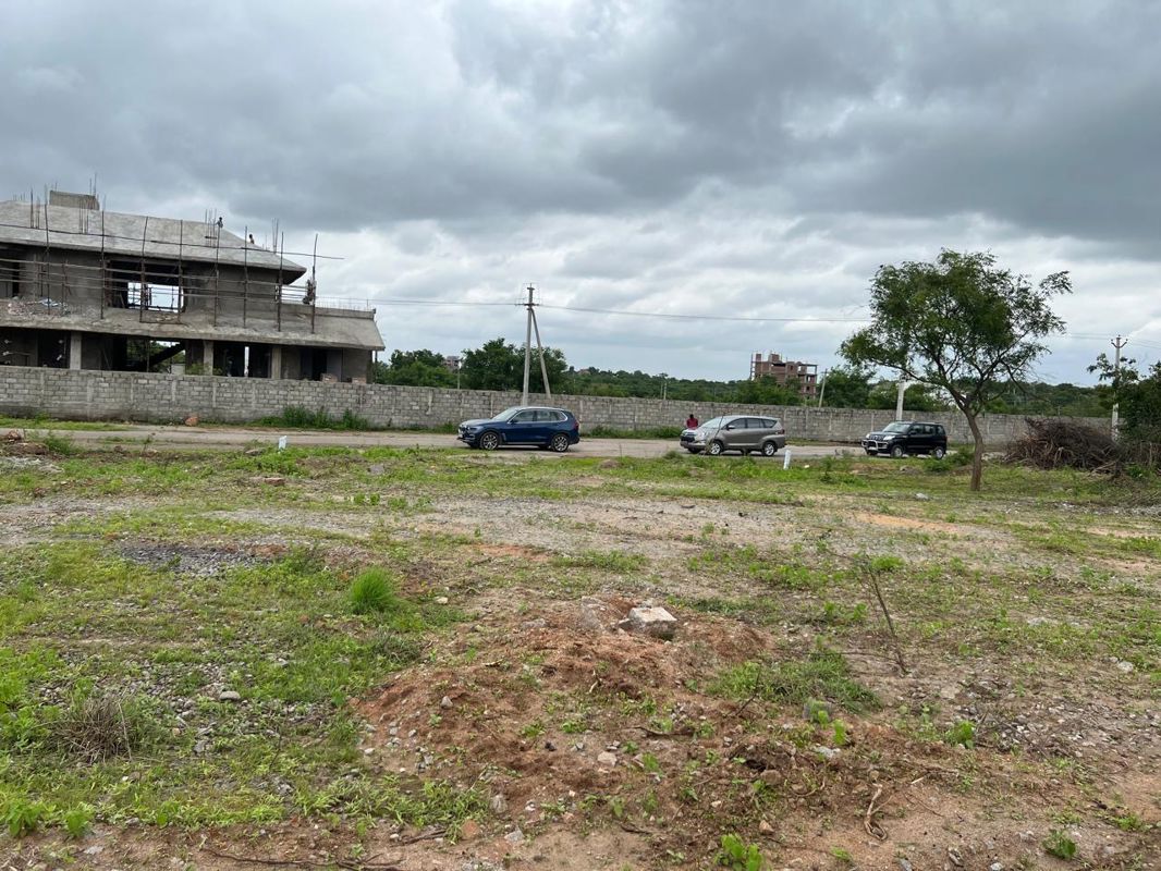 Plot For Sale in Budwel
