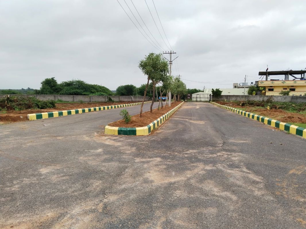 Plot For Sale in Kothur