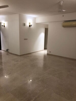 Room in 4 BHK Builder Floor at Model Town Phase 1 – for Rent