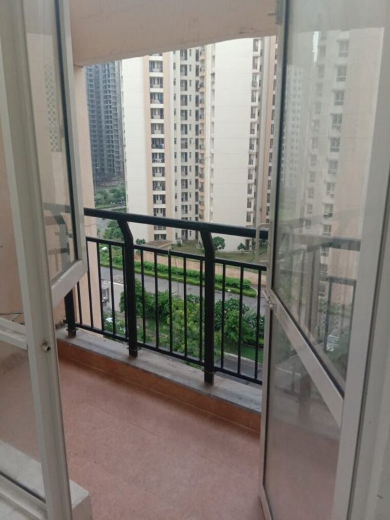 Balcony, supertech-crown-town 2 Bedroom 930 Sq.Ft. Apartment In Sector 74 Noida 10225596
