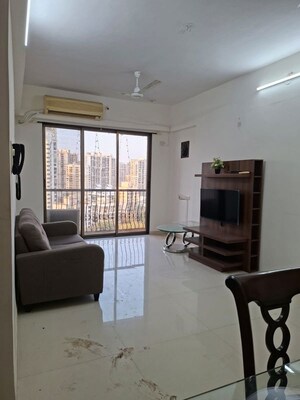 Team Area in 3 BHK Apartment at Platinum Heights Mumbai, Andheri West – for Rent