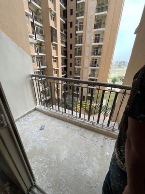 Balcony in 3 BHK Apartment at Supertech Cape Town, Sector 74 – for Rent