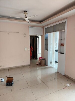 Living Room in 3 BHK Apartment at Supertech Cape Town, Sector 74 – for Rent