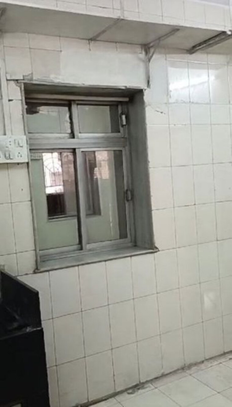 Other, madhur-chs 1 Bedroom 400 Sq.Ft. Apartment In Malad West Mumbai 10208547