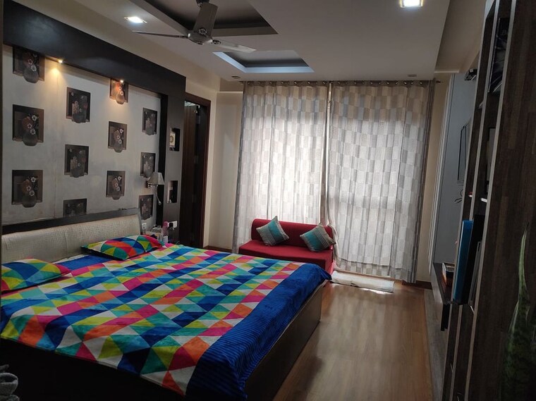 Bedroom, gc-empire-estate-residency 3.5 Bedroom 2450 Sq.Ft. Apartment In The Mall Avenue Lucknow 8842406