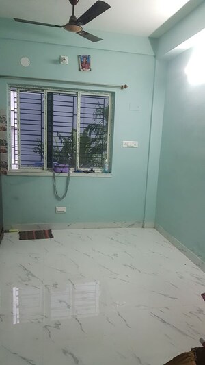 Room in 2 BHK Apartment at Nayabad – for Rent