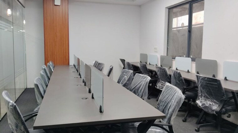 Team Area, sector 2 Commercial Office Space 850 Sq.Ft. In Sector 2 Noida 10225932