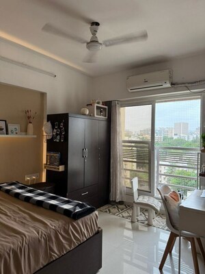 Master Bedroom in 2 BHK Apartment at Romell Amore, Andheri West – for Rent