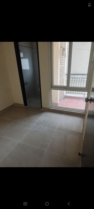 Bathroom in 2.5 BHK Apartment at Antriksh Golf View, Sector 78 – for Rent