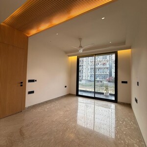 Room in 3 BHK Builder Floor at Sushant Tower, Sector 56 – for Sale