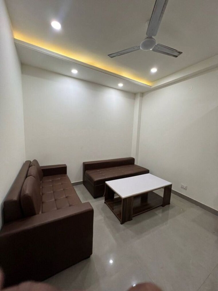 Team Area, saket 1 Bedroom 700 Sq.Ft. Apartment In Saket Delhi 10226145