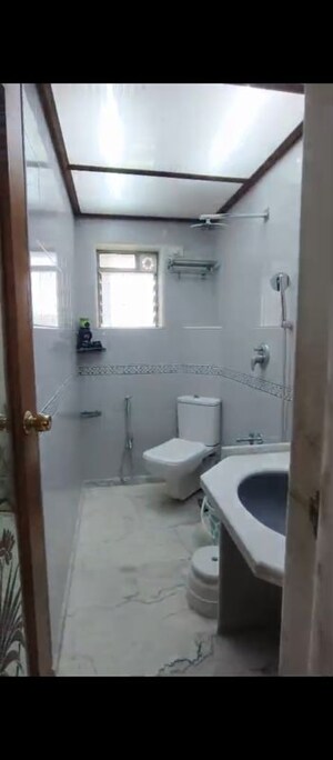 Bathroom in 2 BHK Apartment at Byculla – for Rent