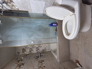 Bathroom in 2 BHK Apartment at Garden View Apartment, Goregaon East – for Sale