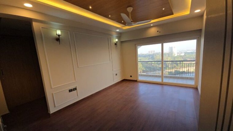 Room, e3-royal-green 4 Bedroom 3300 Sq.Ft. Apartment In Deri Skaner Greater Noida 10226395