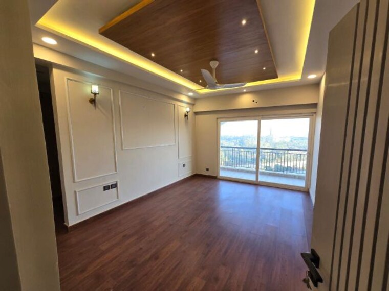 Room, e3-royal-green 4 Bedroom 3300 Sq.Ft. Apartment In Deri Skaner Greater Noida 10226395