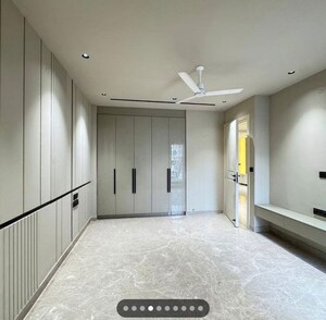 Building Lobby in 4 BHK Builder Floor at Sector 45 – for Sale