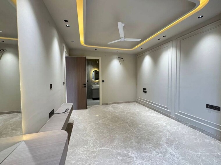 Room, sector 45 4 Bedroom 263 Sq.Yd. Builder Floor In Sector 45 Gurgaon 10226443
