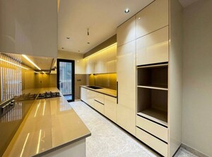 Kitchen in 4 BHK Builder Floor at Sector 45 – for Sale