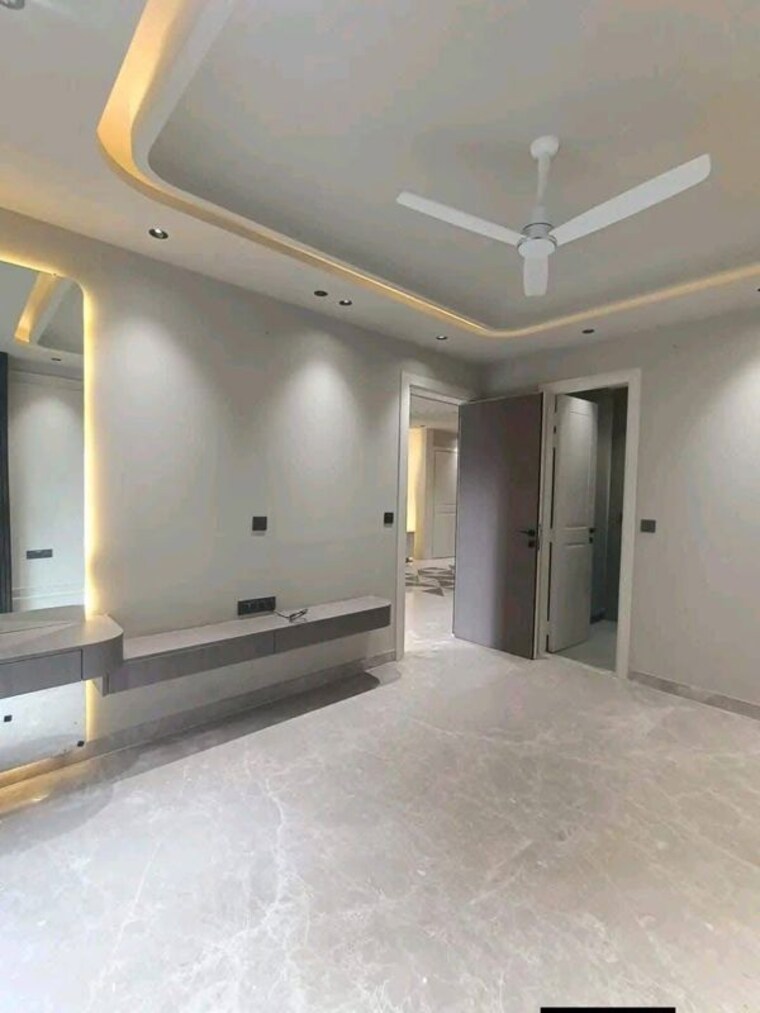 Room, sector 45 4 Bedroom 263 Sq.Yd. Builder Floor In Sector 45 Gurgaon 10226443