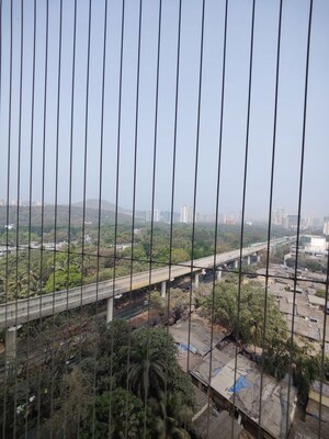 Master Bedroom in 2 BHK Apartment at Sheth Avante, Kanjurmarg West – for Rent