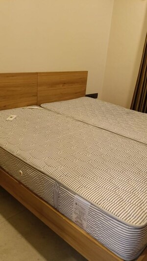 Bedroom in 2 BHK Apartment at Jyoti Skyline, Chakala – for Rent