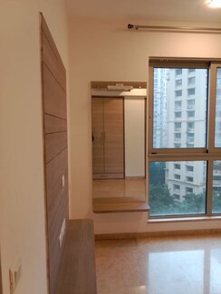 2 BHK Apartment For Rent in Hiranandani Atlantis