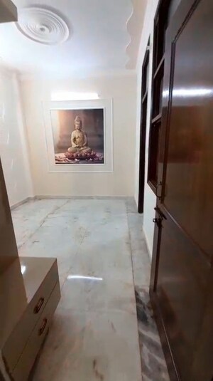 Furnished Amenities in 2 BHK Builder Floor at Rohini Sector 24 – for Sale