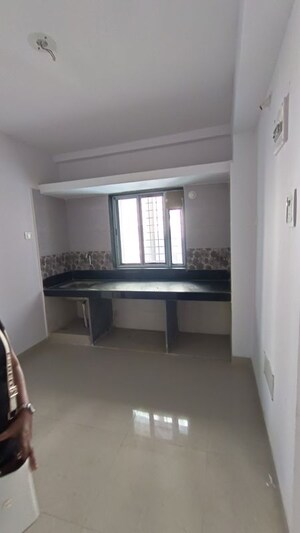 Room in 1 BHK Apartment at Ajinkya CHS Goregaon East, Goregaon East – for Rent