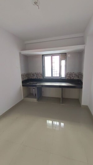 Room in 1 BHK Apartment at Ajinkya CHS Goregaon East, Goregaon East – for Rent