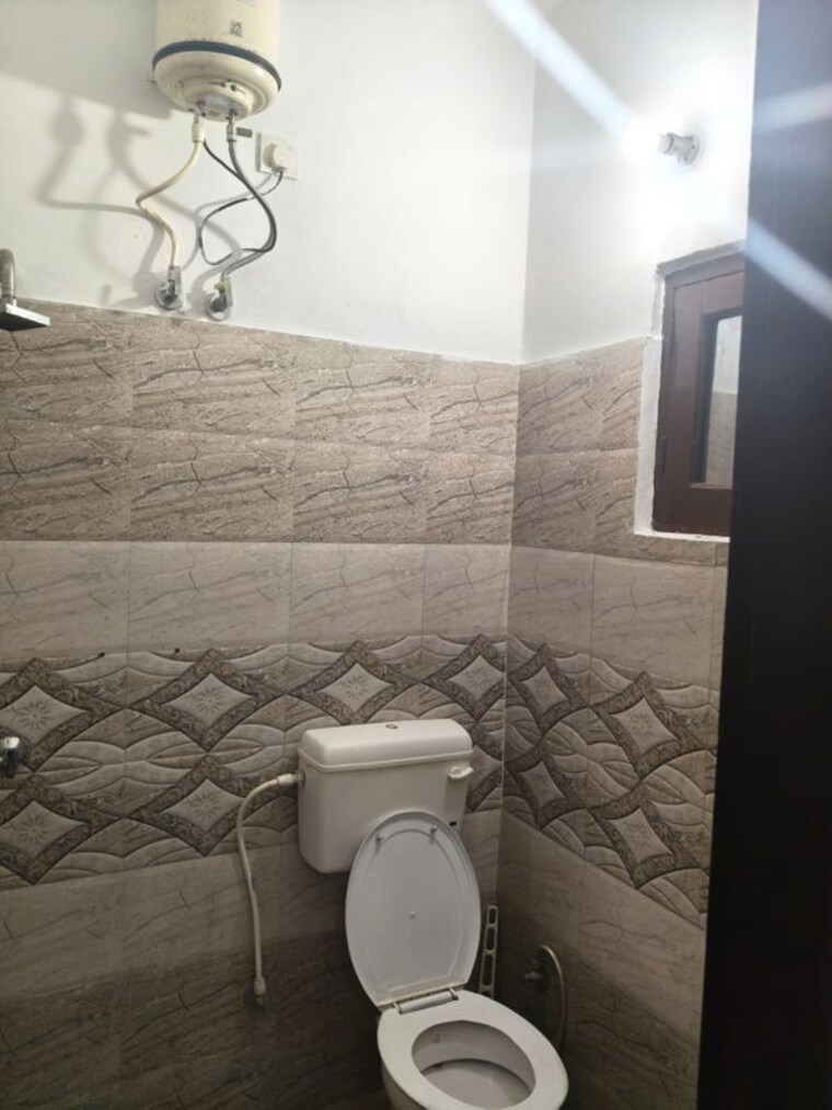 Bathroom, park-avenue 2 Bedroom 1300 Sq.Ft. Apartment In Mussoorie Road Dehradun 10226529