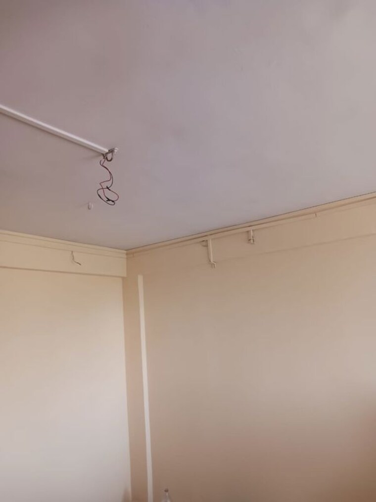 undefined, mulund west Commercial Office Space 350 Sq.Ft. In Mulund West Mumbai 10226517