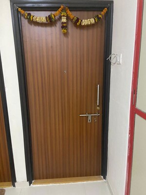 Furnished Amenities in 1 BHK Apartment at Raunak Bliss B1, Ghodbunder Road – for Rent