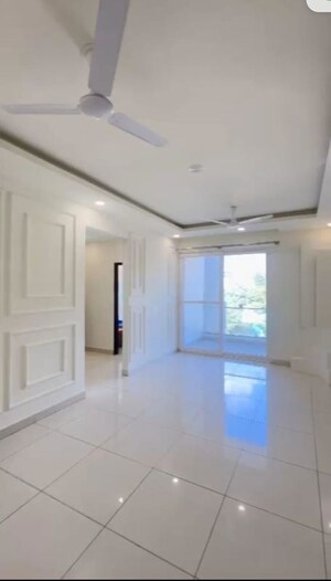 Room in 3 BHK Apartment at Earthcon Rajpur Greens, Rajpur – for Rent