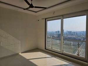 Room in 3 BHK Apartment at Galaxy Green Woods, Kharghar – for Sale