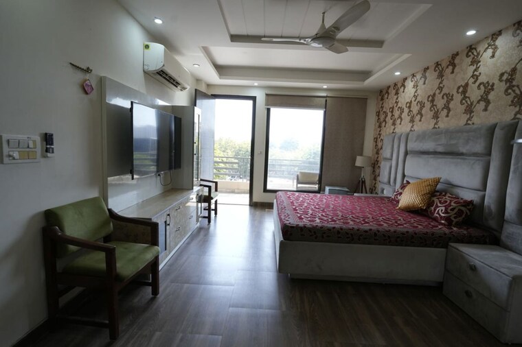 Living Room, unitech-south-city-ii 4 Bedroom 4500 Sq.Ft. Builder Floor In Sector 50 Gurgaon 10226565