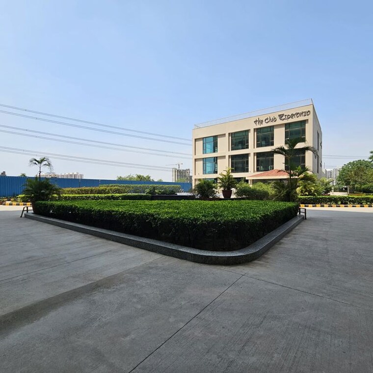 Exterior View, pareena-coban-residences 3.5 Bedroom 1990 Sq.Ft. Apartment In Sector 99a Gurgaon 10226541