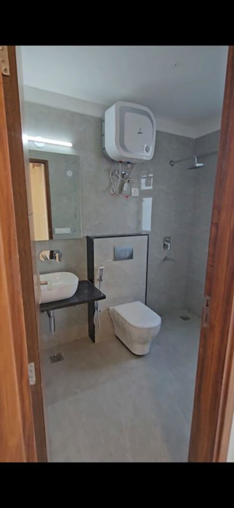 Bathroom, pareena-coban-residences 3.5 Bedroom 1990 Sq.Ft. Apartment In Sector 99a Gurgaon 10226541