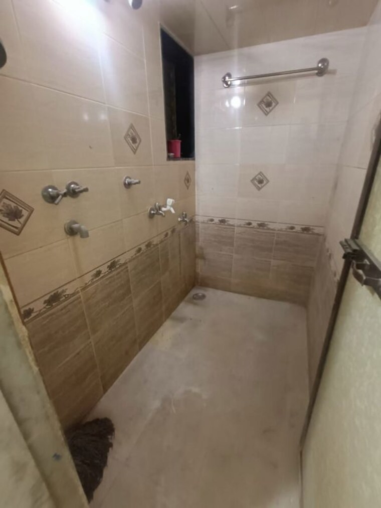 Bathroom, dombivli west 1 Bedroom 570 Sq.Ft. Apartment In Dombivli West Thane 10226644