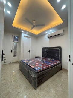 2 BHK Builder Floor For Rent in Saket