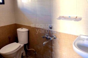 Bathroom in 1 BHK Builder Floor at Marathahalli – for Rent