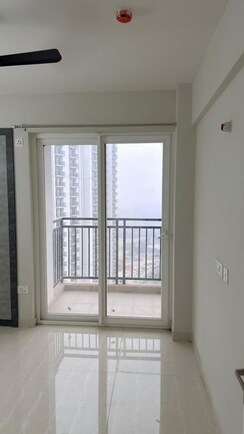 2 BHK Apartment For Sale in Eldeco Live By The Greens
