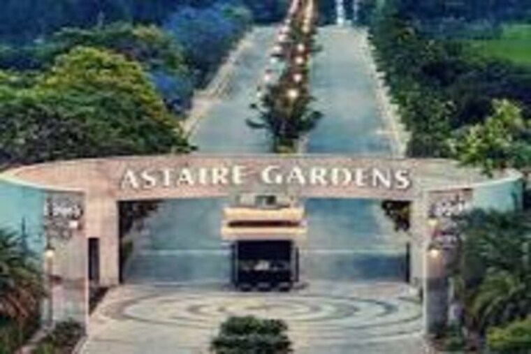 Swimming Pool, bptp-astaire-gardens 4 Bedroom 3060 Sq.Ft. Apartment In Sector 70a Gurgaon 10226640