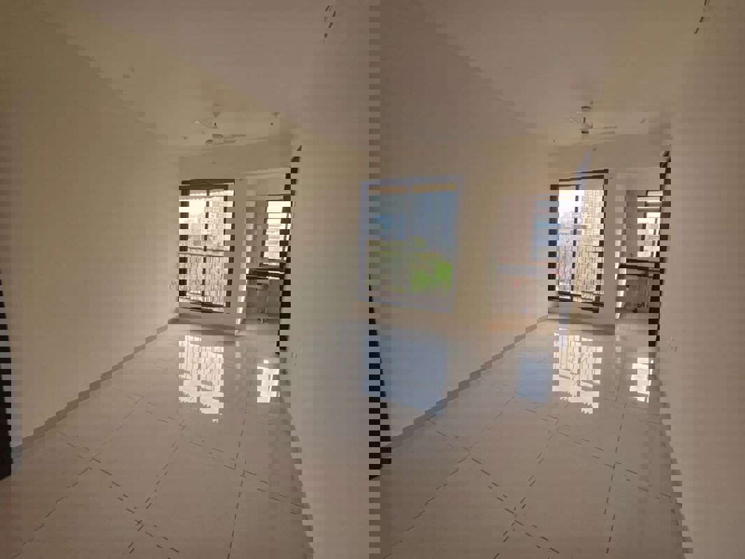 1.5 BHK 500 Sq.Ft. Apartment in Chandak 34 Park Estate